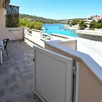 アパート By The Sea Sevid, Trogir - 15404