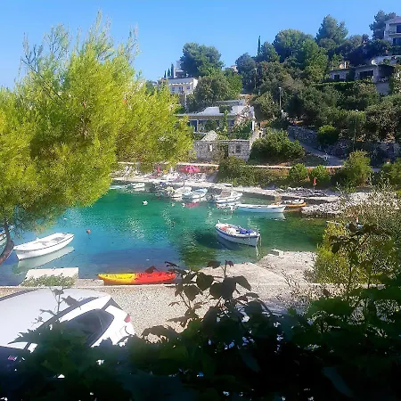 By The Sea Sevid, Trogir - 15404 Apartment *