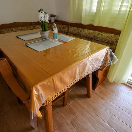 By The Sea Sevid, Trogir - 15404 Apartment *