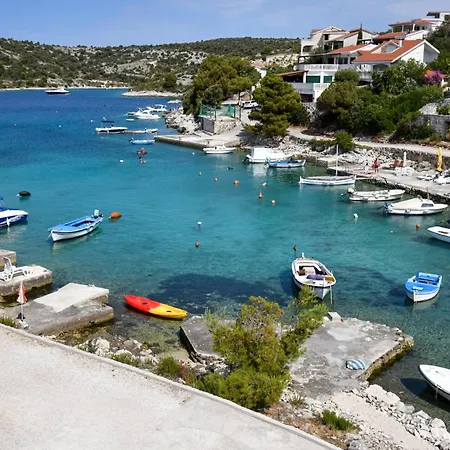 By The Sea Sevid, Trogir - 15404 *